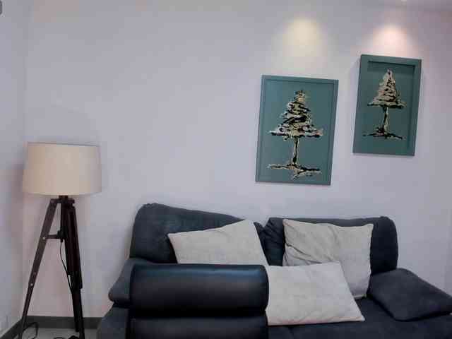 LeahNovac webcam