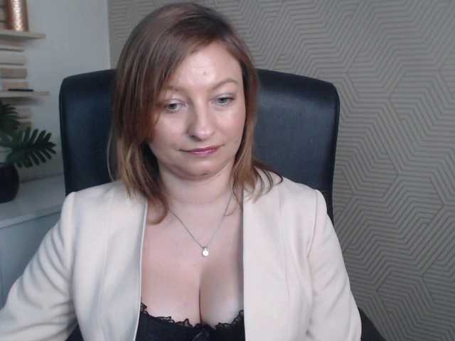 angelaLove13 on BongaCams and RICams