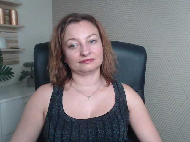 angelaLove13 webcam bongacams model stream image