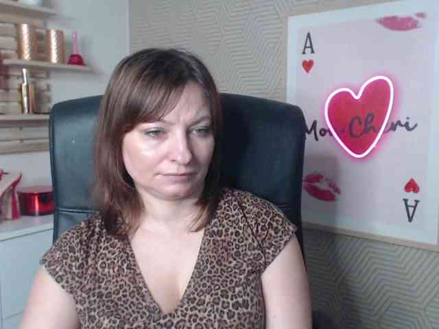 angelaLove13 webcam