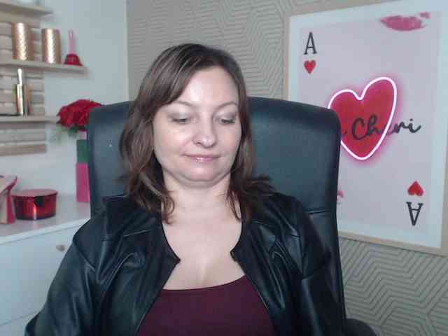 angelaLove13 webcam