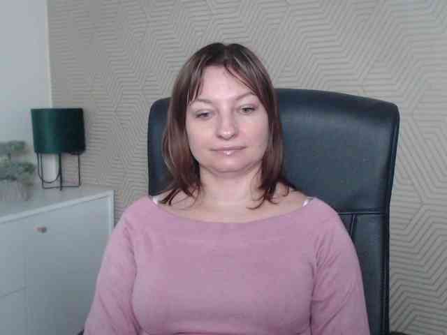 angelaLove13 angelaLove13