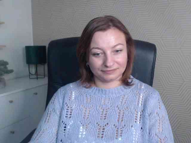 angelaLove13 webcam