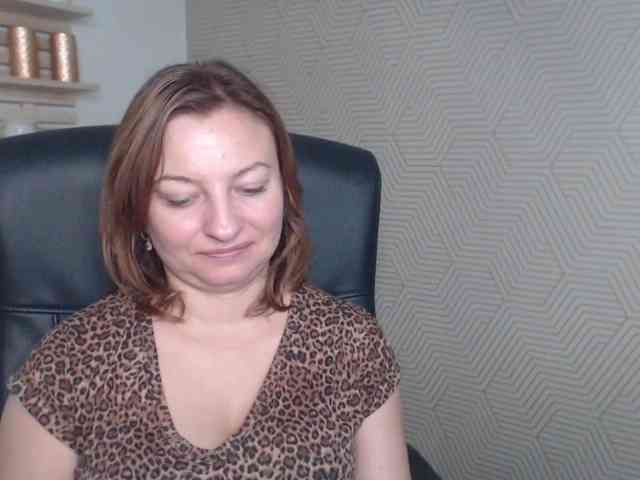 angelaLove13 webcam
