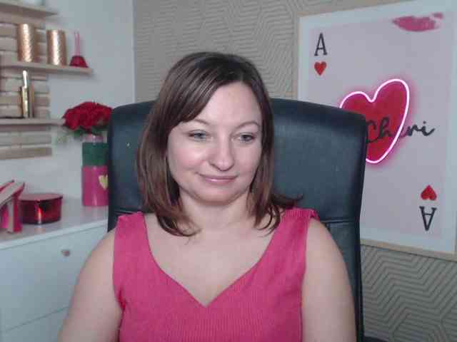 angelaLove13 Live Webcam on BongaCams
