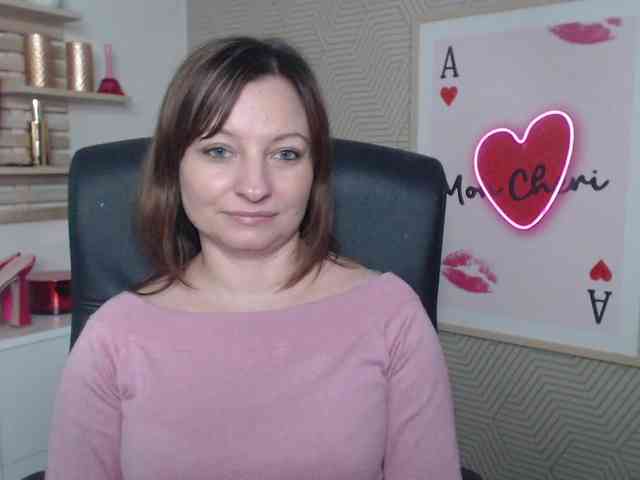 angelaLove13 Live Webcam on BongaCams