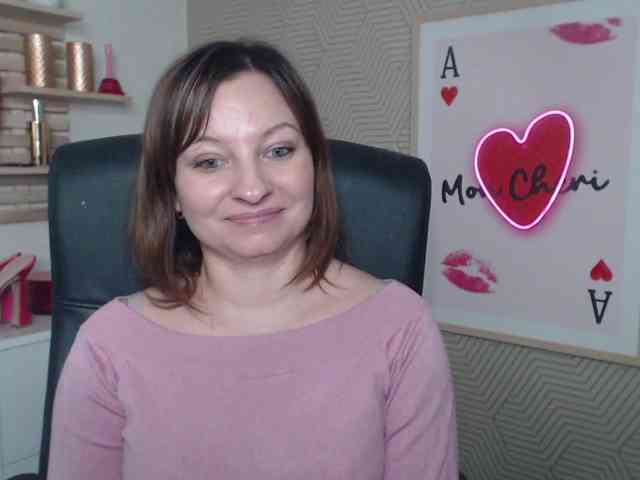 angelaLove13 Live Webcam on BongaCams