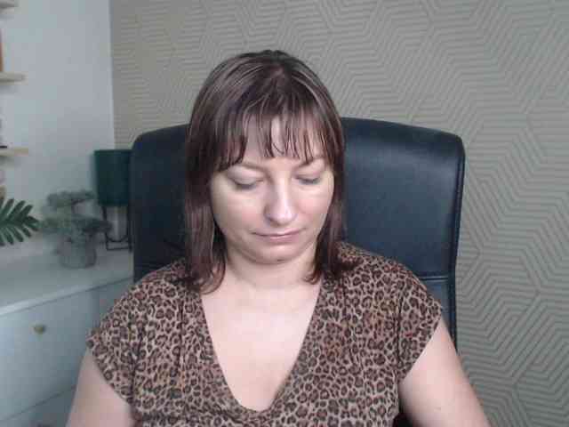 angelaLove13 angelaLove13