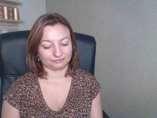 angelaLove13 webcam