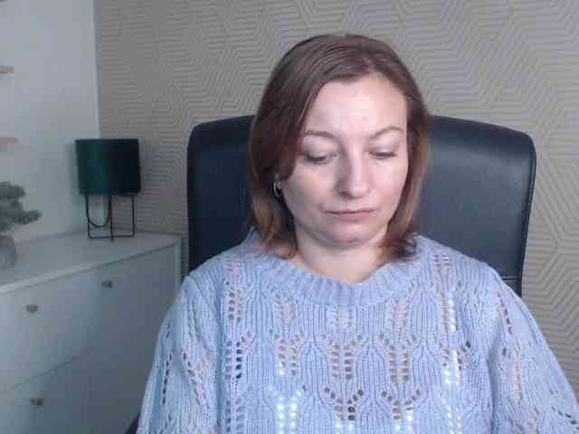 angelaLove13 webcam