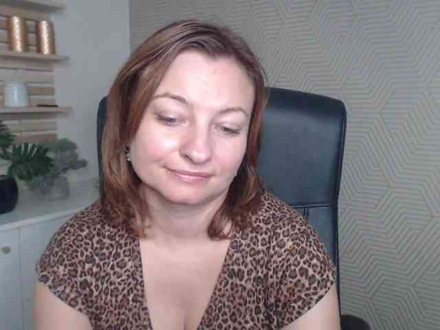 angelaLove13 webcam