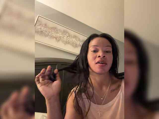 Naomibc34 Live Webcam on BongaCams