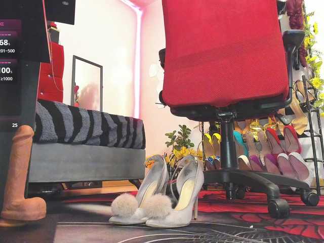 Candyconrad1's BongaCams show and profile