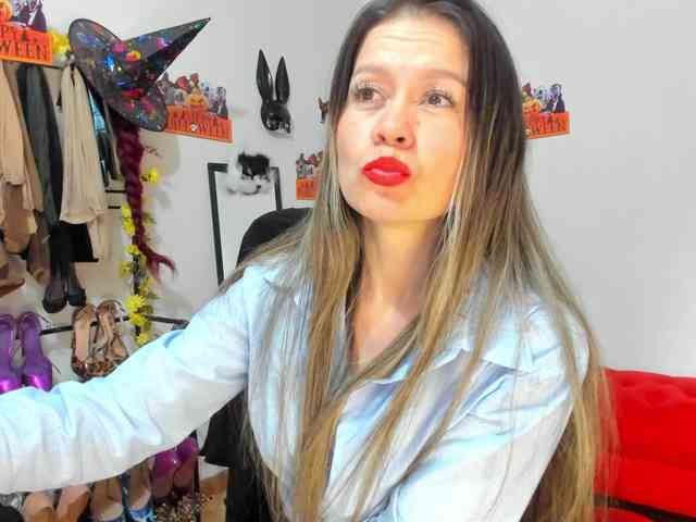 Candyconrad1mmmm webcam