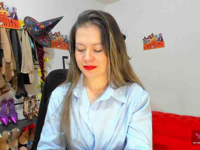 Candyconrad1mmmm webcam