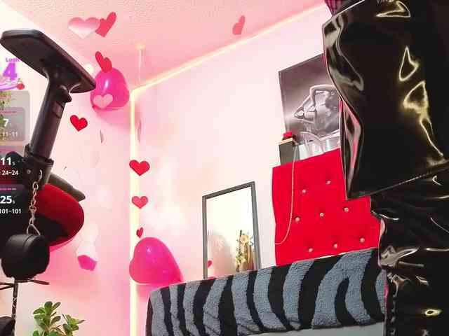 Candyconrad1mmmm webcam