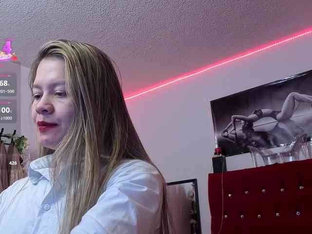 Candyconrad1mmmm webcam