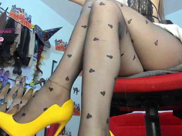 Candyconrad1mmmm webcam