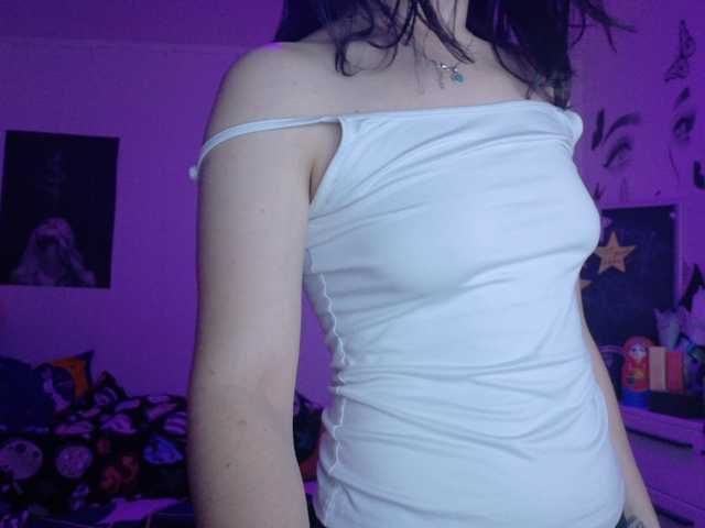 YreneA's BongaCams show and profile