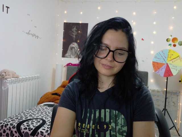 Sex chat gratuit in direct cu YreneA pe BongaCams