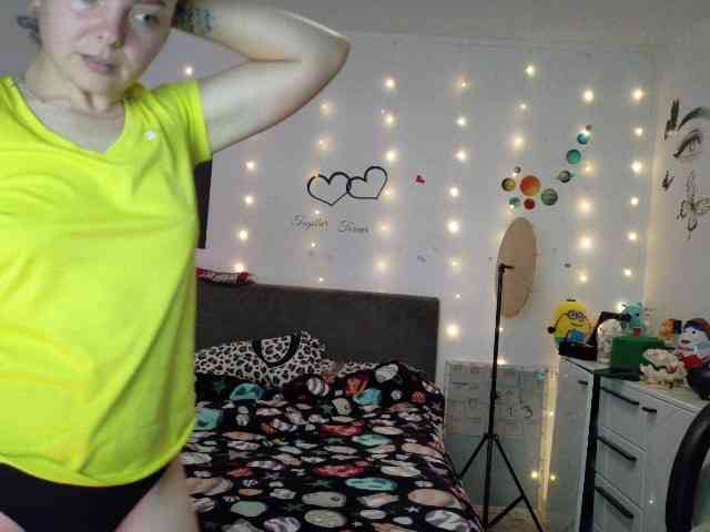 YreneA webcam