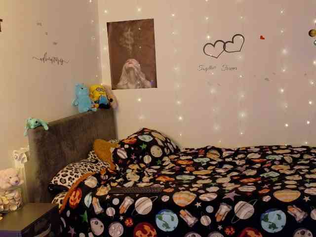 YreneA webcam