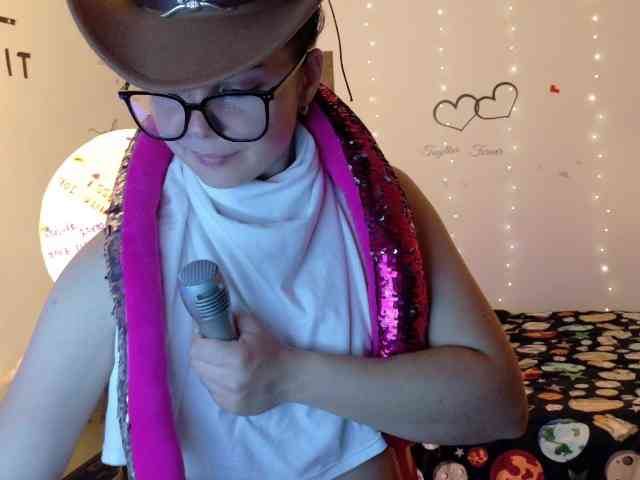 YreneA webcam