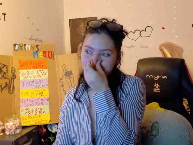 YreneA webcam
