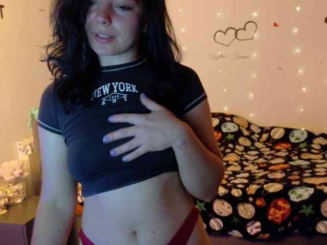 YreneA webcam