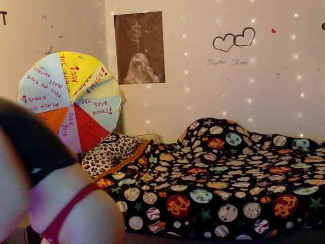 YreneA webcam
