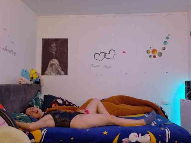 YreneA webcam