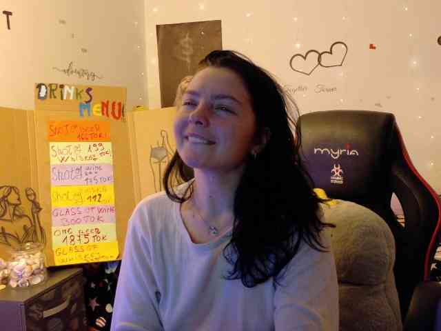 YreneA webcam