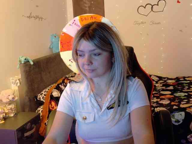 YreneA webcam