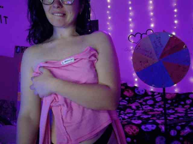 YreneA webcam