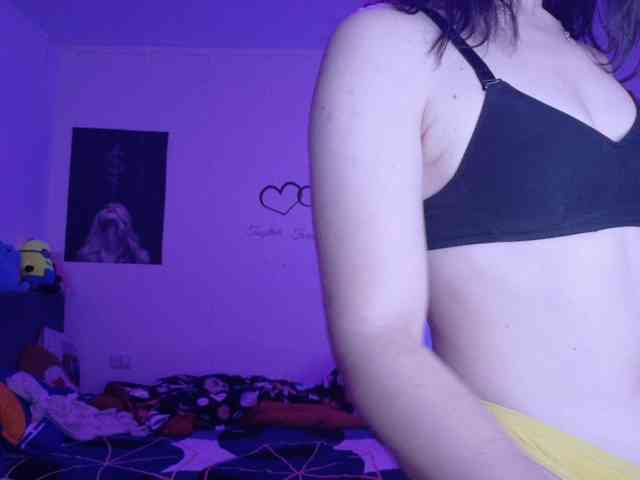 YreneA webcam