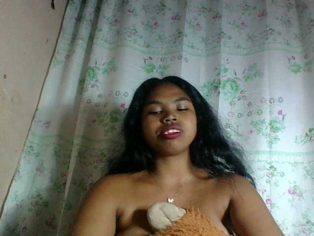 Miarizou's BongaCams show and profile