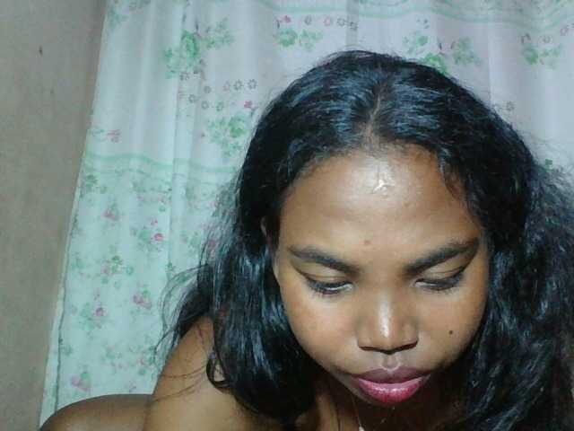 Miarizou's BongaCams show and profile