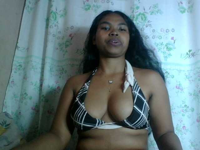 Miarizou's BongaCams show and profile