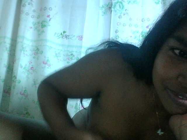 Miarizou's BongaCams show and profile