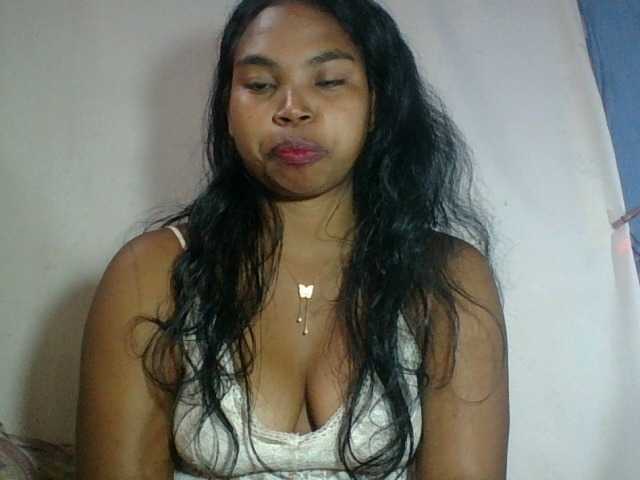 Miarizou's BongaCams show and profile