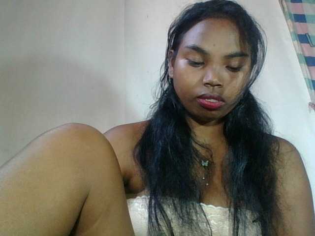 Miarizou's BongaCams show and profile