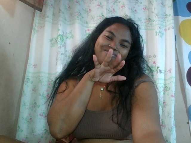 Miarizou's BongaCams show and profile