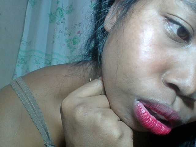 Miarizou's BongaCams show and profile