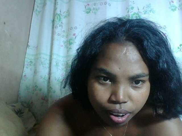 Miarizou's BongaCams show and profile