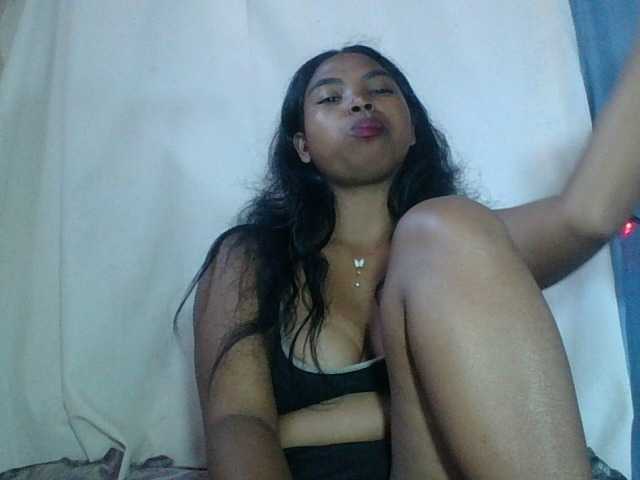 Miarizou's BongaCams show and profile