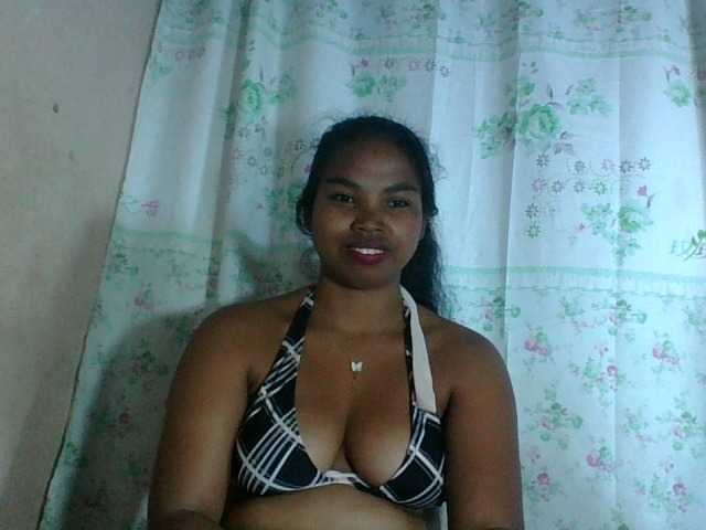 Miarizou's BongaCams show and profile