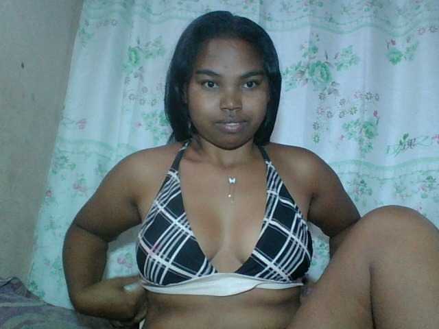 Miarizou's BongaCams show and profile