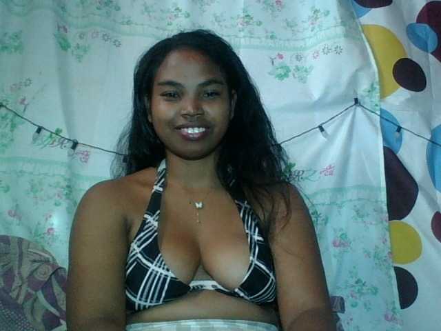 Miarizou's BongaCams show and profile