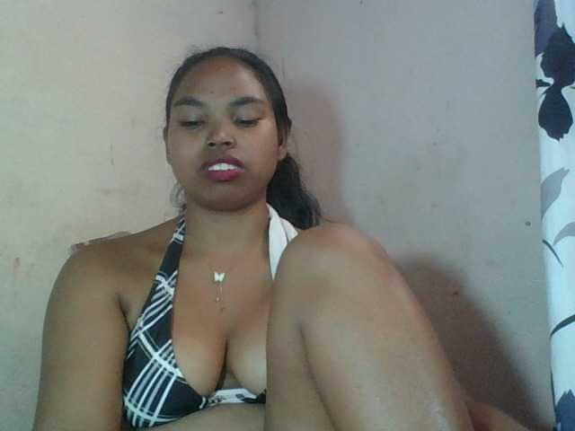 Miarizou live cam profile