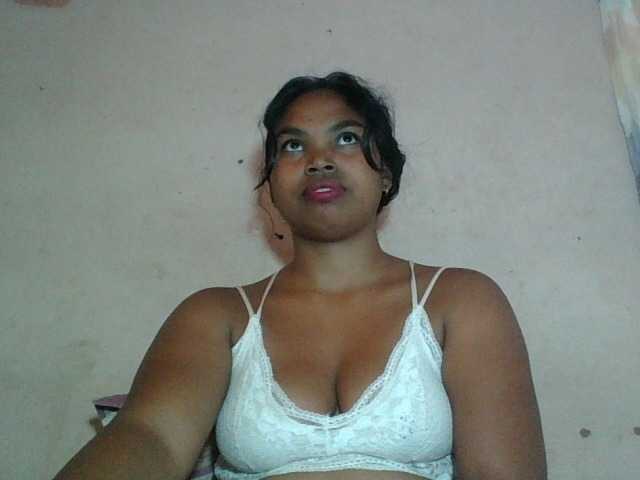 Miarizou's BongaCams show and profile